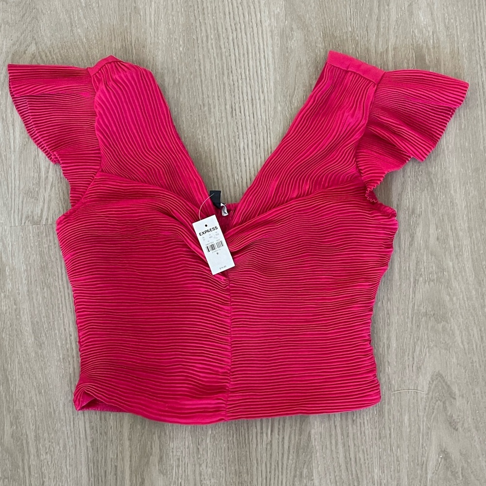 Express Fuchsia Ribbed Crop Top - Picture 2 of 8